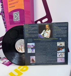 9-9-74948-1-Vinilo Rock Blanco Rick Wakeman  2