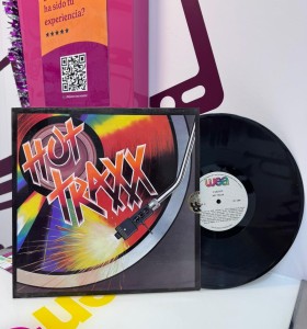 9-9-74944-1-Vinilo hot traxx 1988