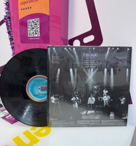 9-9-74931-1-Vinilo Yordano Jugando Conmigo  2