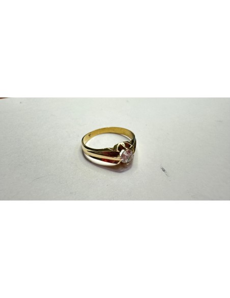 1-7-83036-2-Anillo caballero tipo solitario de oro amarillo 18K, T 23