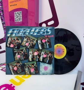 9-9-74953-1-Vinilo Floaters magic 