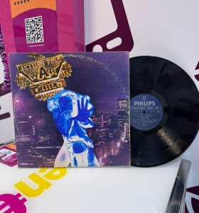9-9-74870-1-Vinilo Jethro Tull War child