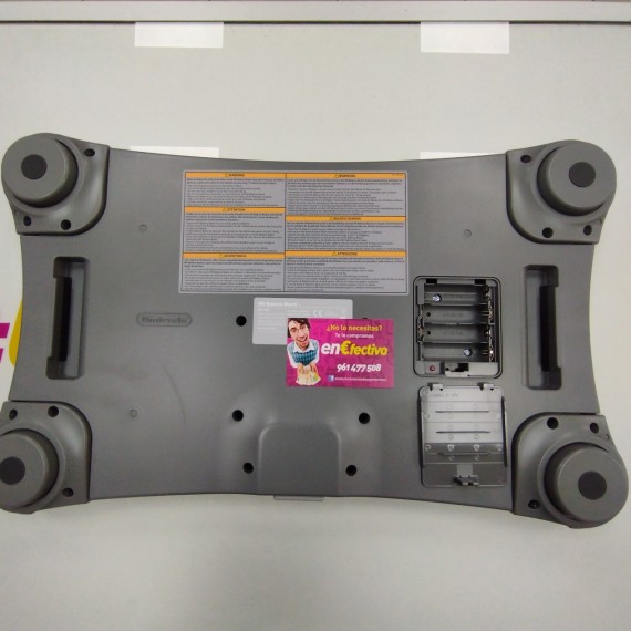 6-6-166596-6-Consola Wii Fit Plus Pack Negra