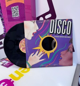 9-9-74885-1-Vinilo Gene Farrow with the G.F Band 2