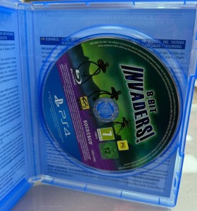7-7-83000-1-Videojuego PS4 8-Bit Invaders  2