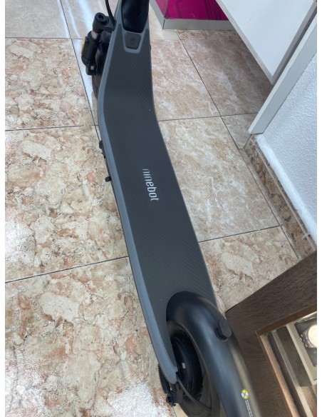 1-1-268693-5-Patinete Ninebot 