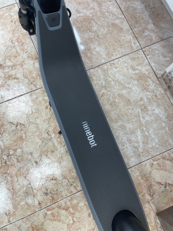 1-1-268693-6-Patinete Ninebot 