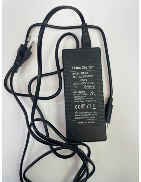 1-1-267220-5-Patinete Electrico Xiaomi Scooter Essential