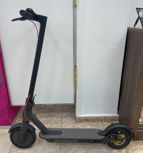 1-1-267156-1-Patinete Xiaomi Essential