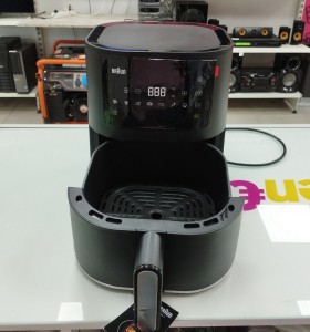 6-6-166693-1-Freidora Braun Airfryer 3 2