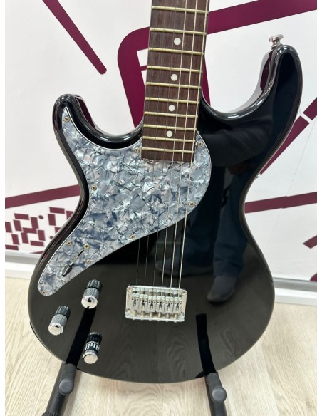 9-9-75265-2-Guitarra Electrica Line 6 Variax 500