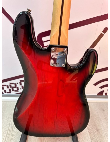 9-9-75263-4-Bajo Electrico Squier Classic Vibe 60s