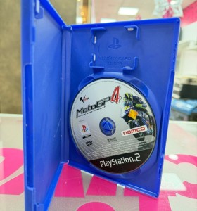 7-7-84714-1-Videojuego PS2 MotoGP4  2