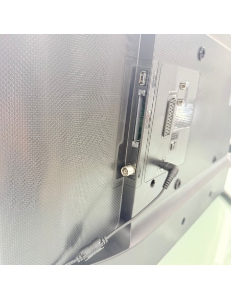 8-8-73661-5-Smartphone Samsung UE32J4000AW 