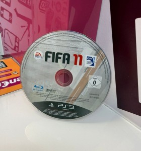 9-9-75256-1-Videojuego PS3 FIFA 11