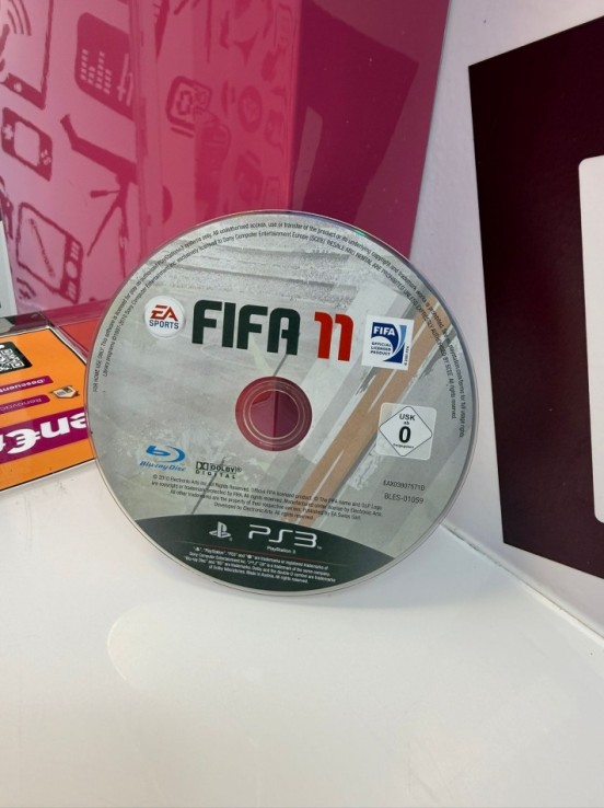 9-9-75256-1-Videojuego PS3 FIFA 11