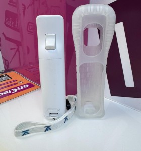 9-9-75186-1-Mando Clasico Wii  2