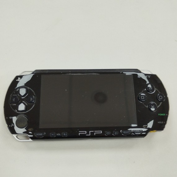6-6-164733-2-Consola PSP 1004K