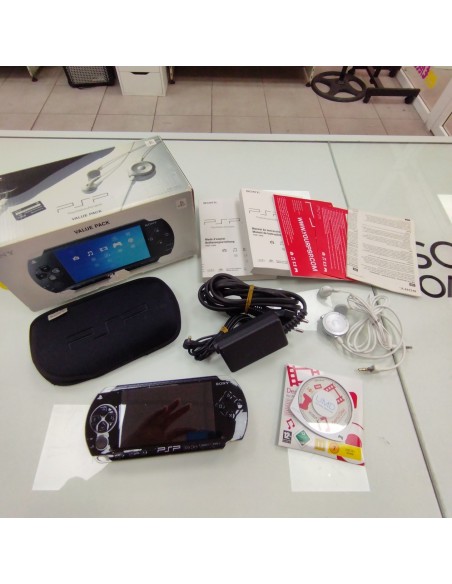 6-6-164733-3-Consola PSP 1004K