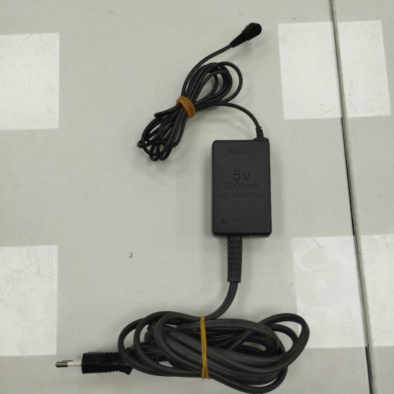 6-6-165727-1-cargador psp 5V 2000mA