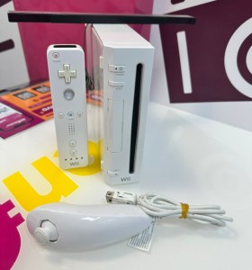 9-9-75247-1-Consola Wii rvl-001