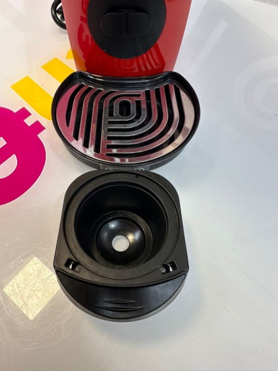 9-9-72696-6-Cafetera Capsulas Dolce Gusto Genio Plus