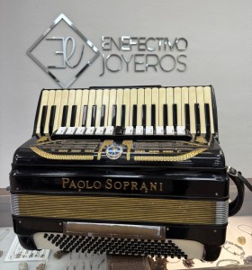 1-1-267404-1-Pianos Y órganos Acordeon Paolo Soprani 120 Bajos