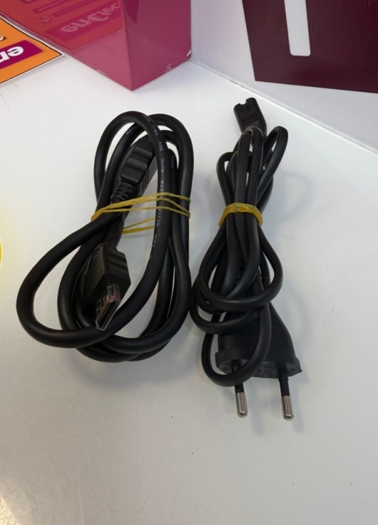 9-9-75280-7-Consola Xbox One S 1681 1t 