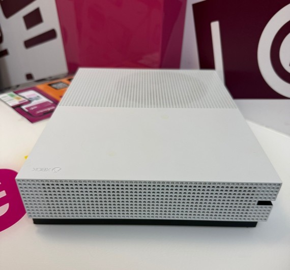 9-9-75280-8-Consola Xbox One S 1681 1t 