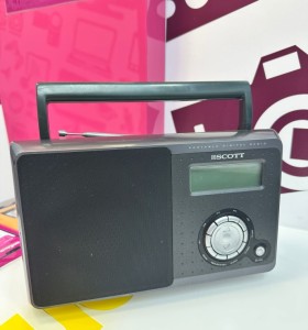 9-9-75334-1-Radio Portátil Scott