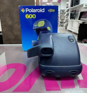 7-7-84776-1-Cámara vintage Polaroid 600 2