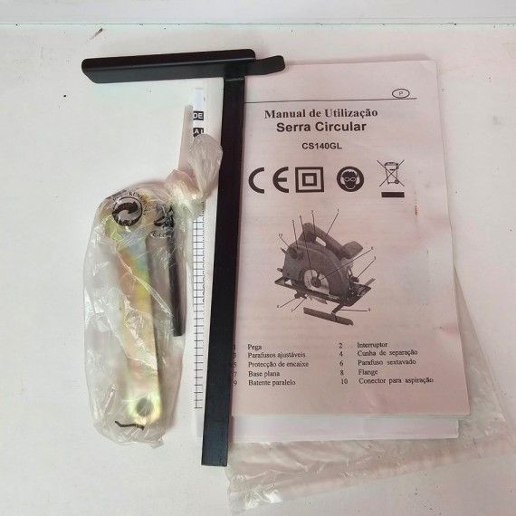 8-8-75570-5-Sierra Circular CS140GL 610w