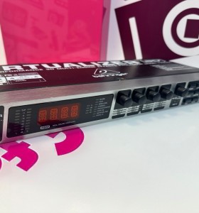 9-9-75339-1-Mesa DJ Virtualizer 3D Behringer FX2000