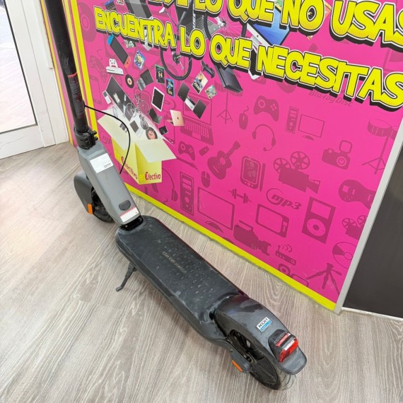 7-7-79313-4-Patinete Electrico Niu KQI1 Sport