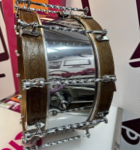 9-9-75338-1-Tambor de 40