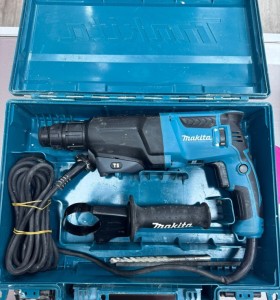 7-7-83401-1-Taladro Electrico Makita HR2300