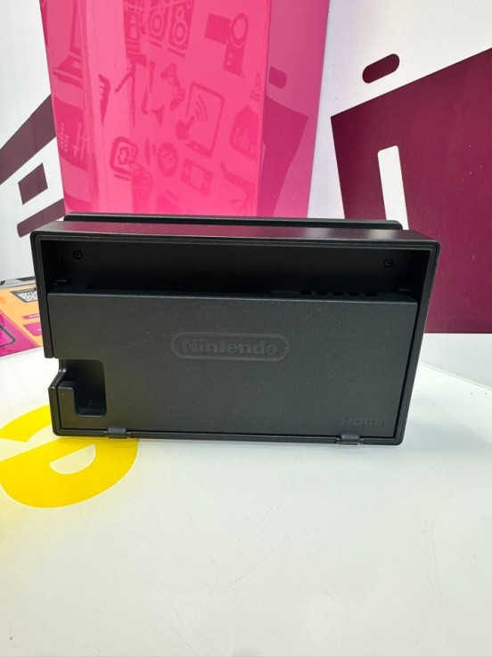 9-9-75350-3-Dock Nintendo Switch