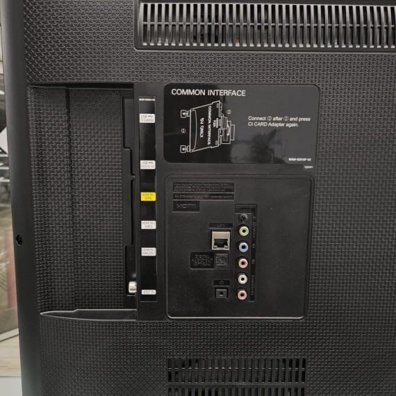 8-8-75678-5-Televisor LED SMART Samsung UE43J5600AW (SmartTV antiguo)