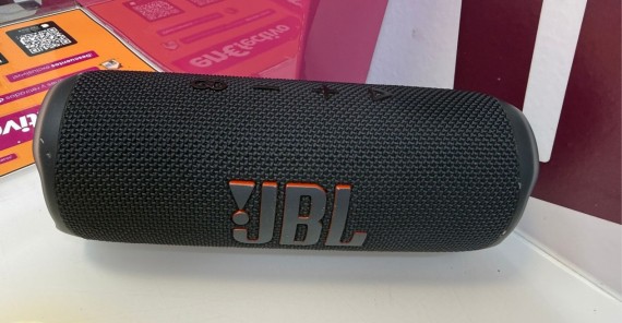 9-9-75358-1-Altavoz Portatil Bluetooth JBL Flip 6