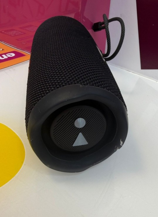 9-9-75358-6-Altavoz Portatil Bluetooth JBL Flip 6