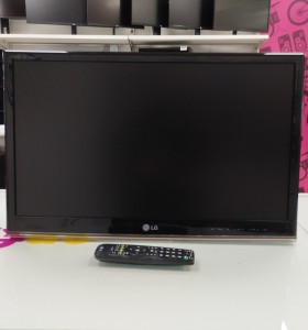 6-6-164853-1-Televisor LED LG LED FLATRON 25 M2550D-PZ