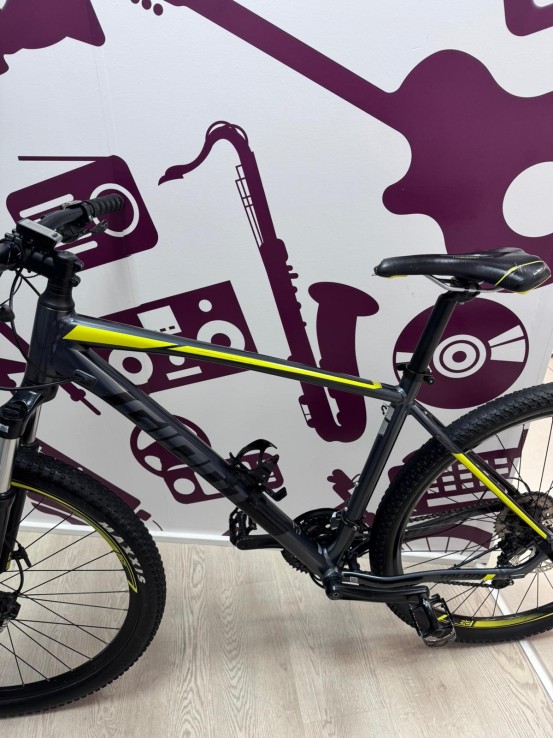 9-9-75331-3-Bicicleta Montana giant talon 3 29 Talla L (2019)