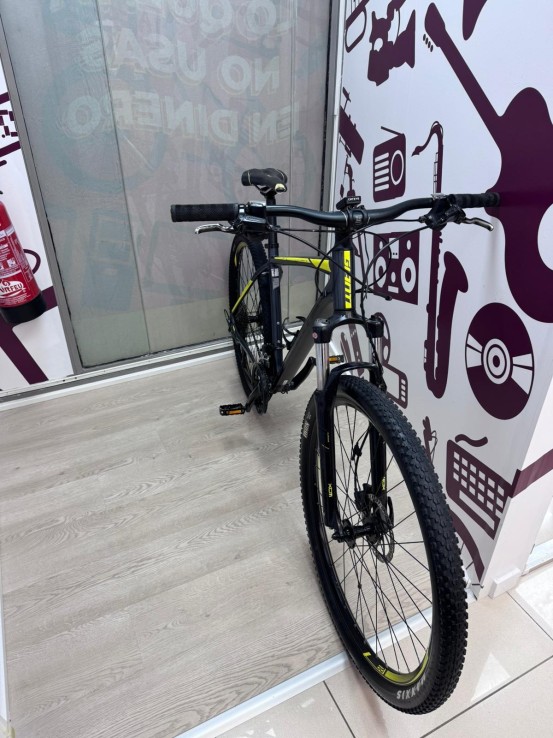 9-9-75331-5-Bicicleta Montana giant talon 3 29 Talla L (2019)