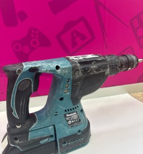 1-1-266502-1-Taladro A Bateria Makita DHR243  2