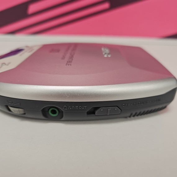 8-8-75700-5-Reproductor CD Disman (a Pilas)