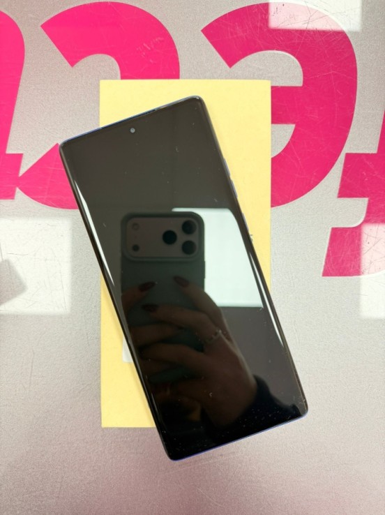 7-1-252217-3-Smartphone Moto G85 5G 12 256Gb