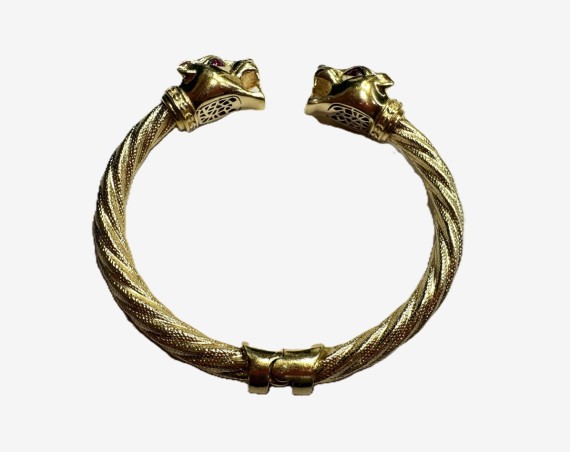 6-1-262476-2-14KPulsera cabeza de pantera con rubíes de oro amarillo 14K