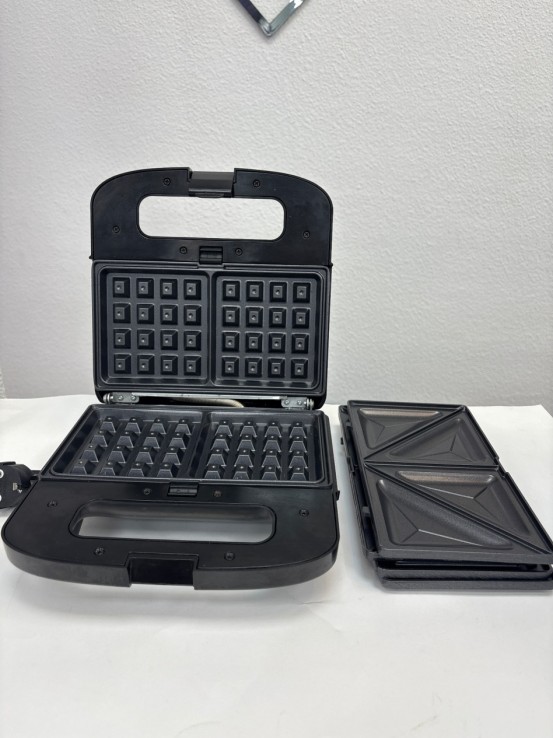 1-1-266219-1-Gofrera Mandine Negra Mswpm800-21