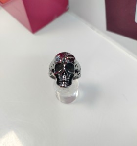9-9-75473-1-Anillo acero plateado tipo calavera T22
