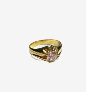 9-9-73220-1-Anillo caballero tipo solitario de oro amarillo 18K, T 18 2